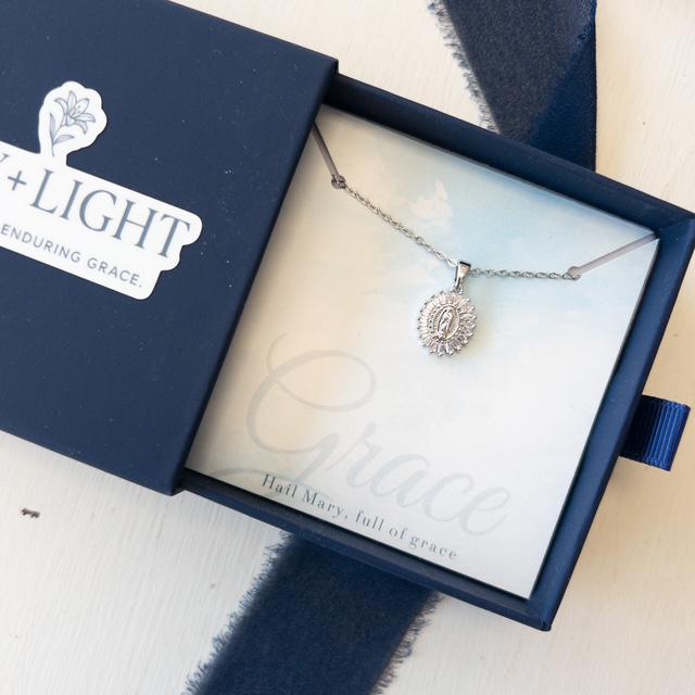 L+L Necklace, Grace