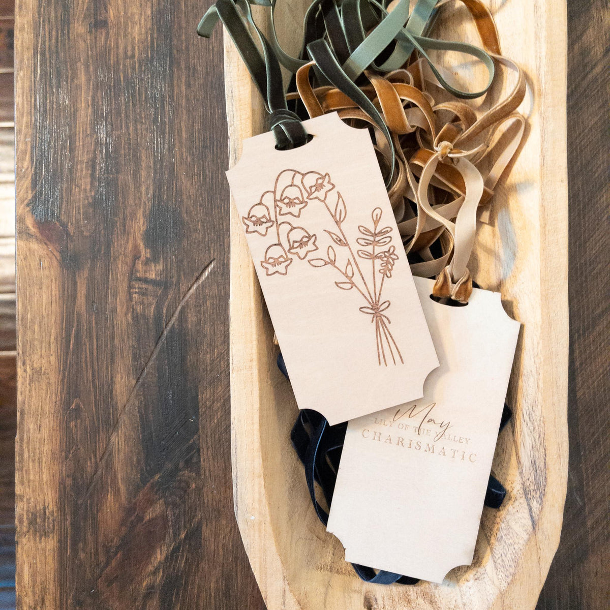 Birth Month Flower Tag {wood}