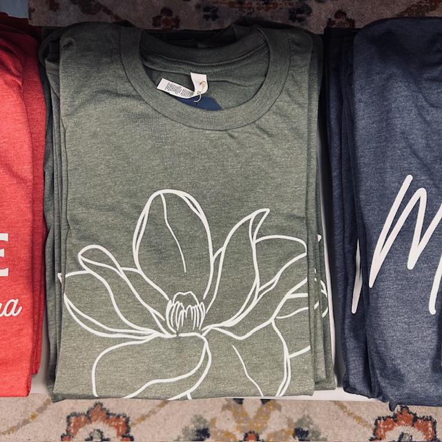 Magnolia T-Shirt {ivy}