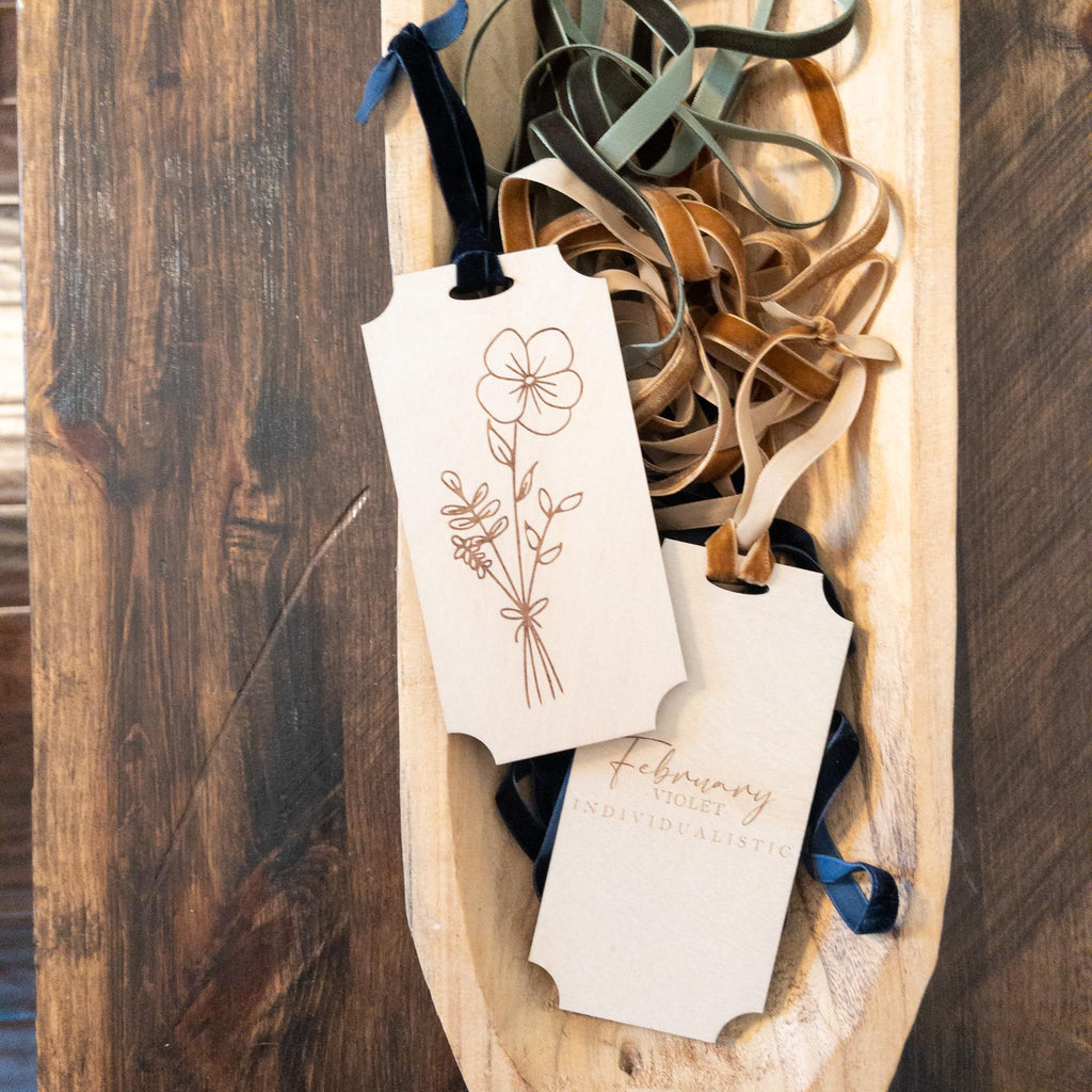 Birth Month Flower Tag {wood}