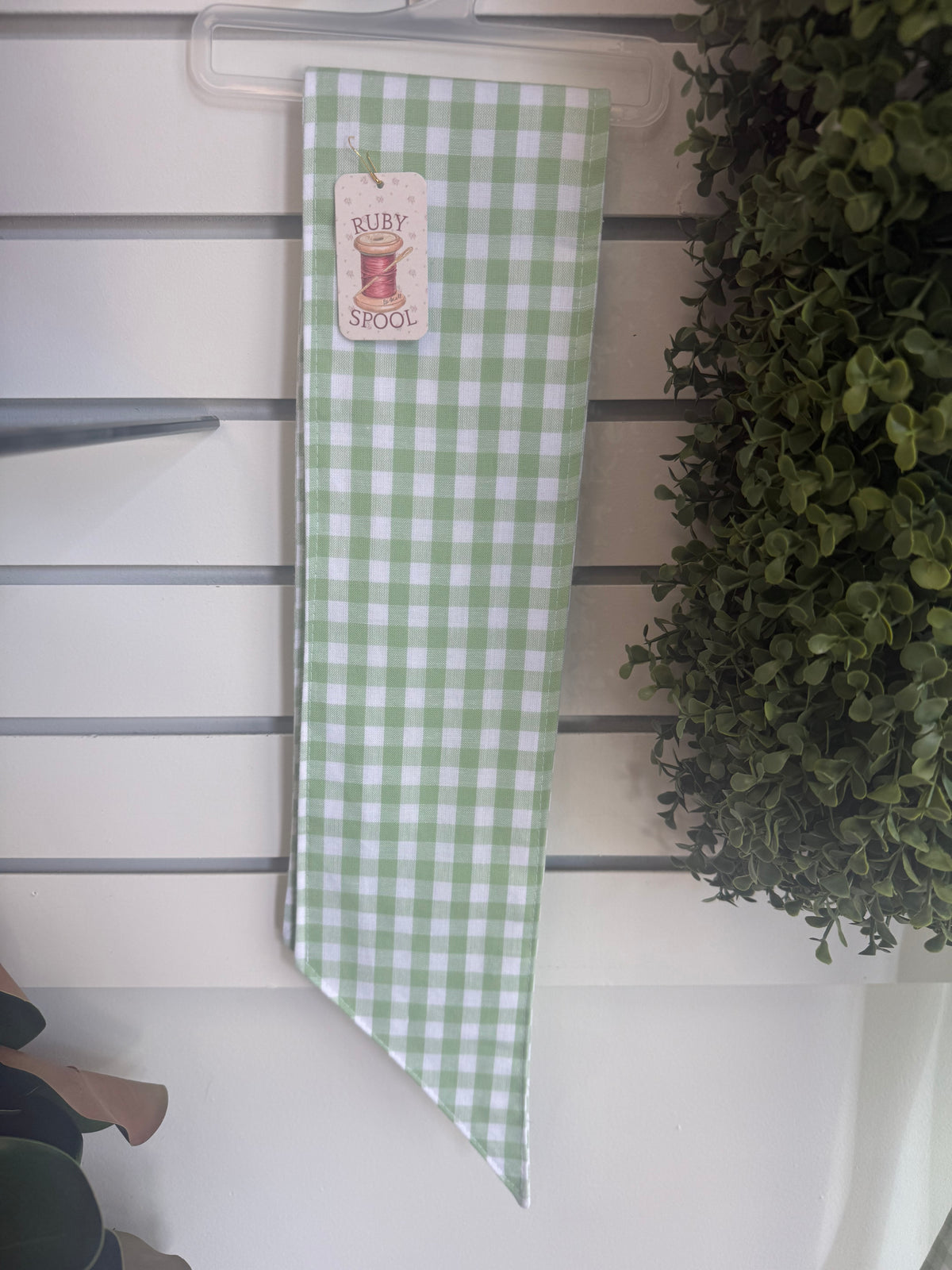 Spring Green Gingham Wreath Sash