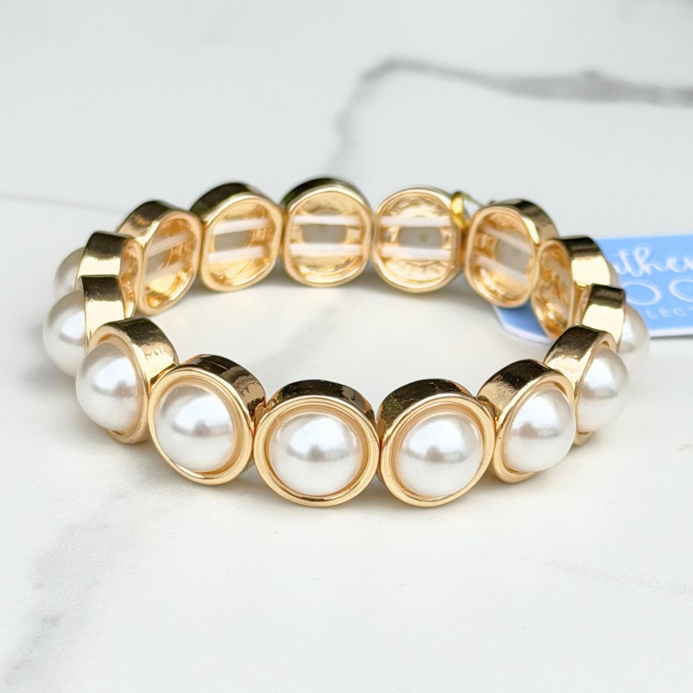 Grand Pearl Bracelet