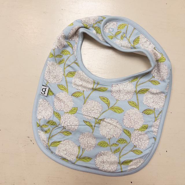 Bib, Hydrangeas